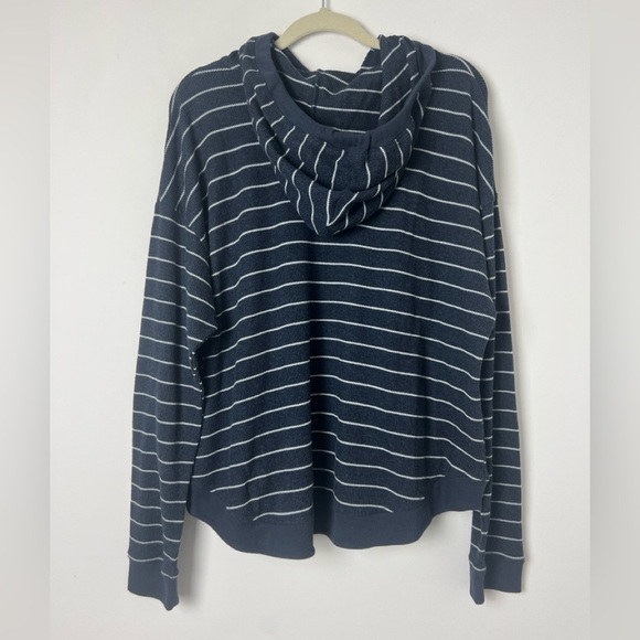 Koolaburra By UGG Women's XL Blue White Stripe Thermal Pullover Hoodie Coastal - Picture 5 of 13